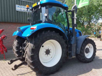 Schlepper / Traktor New Holland t6.140