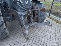 Schlepper / Traktor Valtra T214