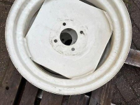 Räder, Reifen, Felgen & Distanzringe Renault Renault voorvelg - 5.5x18