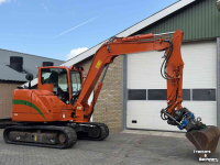 Raupenbagger Case CX80 C met draai kantelstuk
