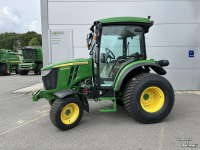 Obsttraktor John Deere 4066R