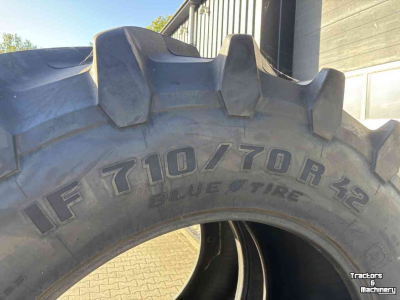 Räder, Reifen, Felgen & Distanzringe Trelleborg IF 710/70R42 TM1000 90%