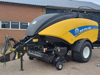 Pressen New Holland BB890 balenpers
