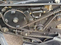 Pressen New Holland BB890 balenpers