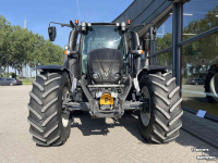 Schlepper / Traktor Valtra N174 Active