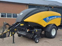 Pressen New Holland BB890 balenpers