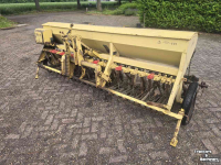 Drillmaschine  Zaaimachine 25 uitlopen