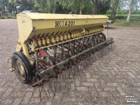 Drillmaschine  Zaaimachine 25 uitlopen