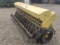 Drillmaschine  Zaaimachine 25 uitlopen