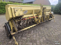 Drillmaschine  Zaaimachine 25 uitlopen
