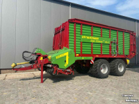 Lade- und Dosierwagen Strautmann Giga Vitesse CFS 4002. Kort-snijwagen.