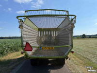 Lade- und Dosierwagen Claas Sprint 335P