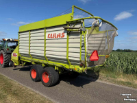 Lade- und Dosierwagen Claas Sprint 335P