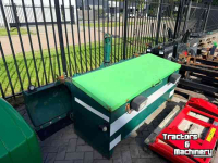 Frontstoßstange  Frontschuif met opberbox