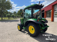 Obsttraktor John Deere 3046R