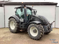 Schlepper / Traktor Valtra T234 Direct