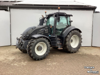 Schlepper / Traktor Valtra T234 Direct