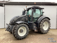 Schlepper / Traktor Valtra T234 Direct