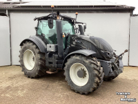 Schlepper / Traktor Valtra T234 Direct