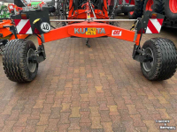 Schwader Kubota RA2584 dubbele hark