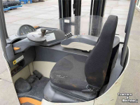 Schubmaststapler  Crown Heftruck ESR 5240-14 Reachtruck