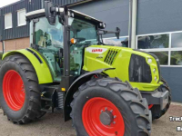 Schlepper / Traktor Claas Arion 450 Tractor Traktor