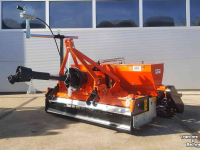 Sämaschine-Kombination Kubota MTZ135  rotorkopeg zaaicombinatie