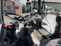 Schlepper / Traktor New Holland Tsa 135 met herder mbk512ls