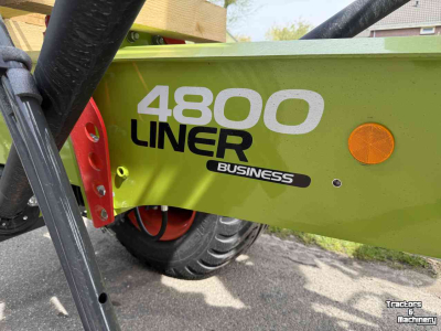 Schwader Claas LINER 4800 BUSINESS