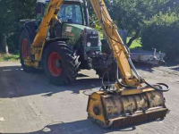 Schlepper / Traktor Fendt Fendt 712 TMS met herder arm