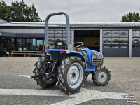 Gartentraktoren Iseki SIAL 1932306+548/456+ compact tractor