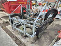 Weide-belüfter / Weide-egge  Weidesleep 4.50 meter, hydraulisch opklapbaar