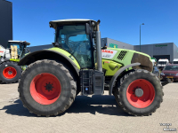 Schlepper / Traktor Claas AXION 830