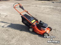 Handgeführte Rasenmäher Kubota W721