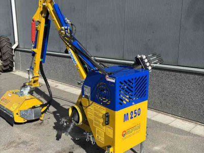 Mähausleger Marolin M250 met Garden 600