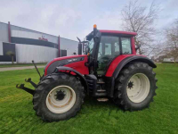 Schlepper / Traktor Valtra N142 Direct