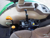 Schlepper / Traktor John Deere 5065E