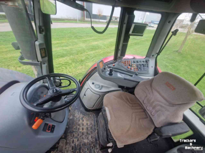 Schlepper / Traktor Valtra N142 Direct
