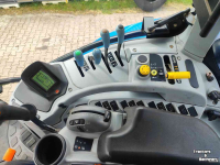 Schlepper / Traktor New Holland T 6070 Range Command