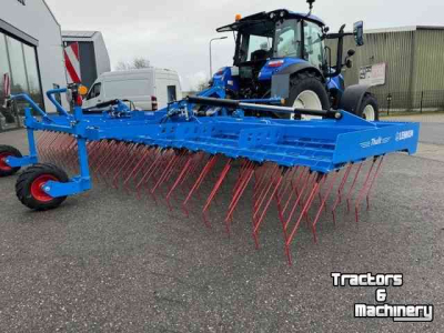 Striegelmaschine Lemken Thulit Wiedeg
