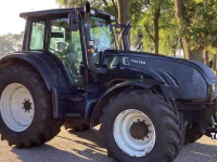 Schlepper / Traktor Valtra T162e Versu