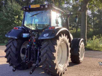 Schlepper / Traktor Valtra T162e Versu