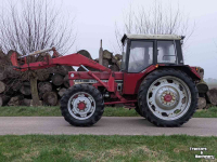 Schlepper / Traktor International 844-S