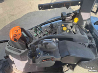 Schlepper / Traktor New Holland T7060