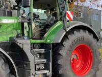 Schlepper / Traktor Fendt 828 S4 ProfiPlus