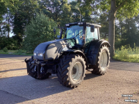 Schlepper / Traktor Valtra T162e