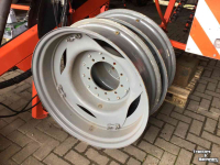 Räder, Reifen, Felgen & Distanzringe Molcon 10-36