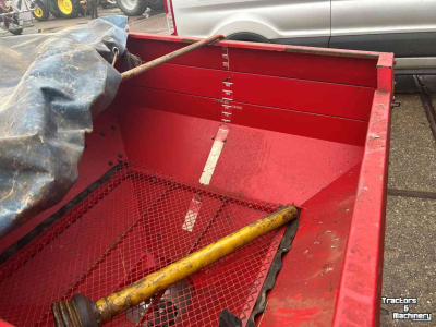 Düngerstreuer Lely Lely Centerliner