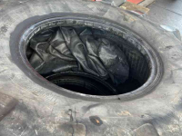 Räder, Reifen, Felgen & Distanzringe Taurus 800/65R32 50 MM 95 %