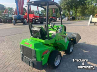 Radlader Avant 423